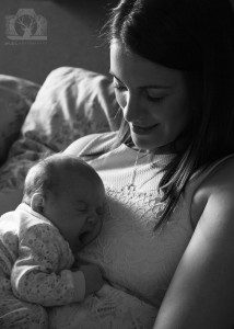 2016-04-09-046-Mei-Photography-Family-Lifestyle-Portrait-LydiaCallumDaisy B&W WR